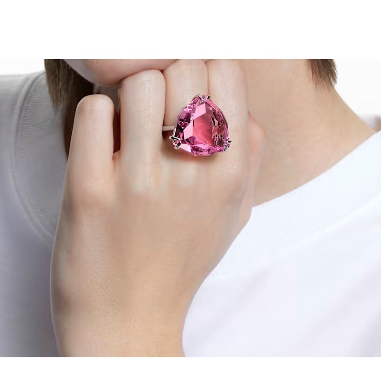 Swarovski Swarovski Millenia cocktail ring Trilliant cut, Pink 50 / 5 Size ONE SIZE - 4 Thumbnail