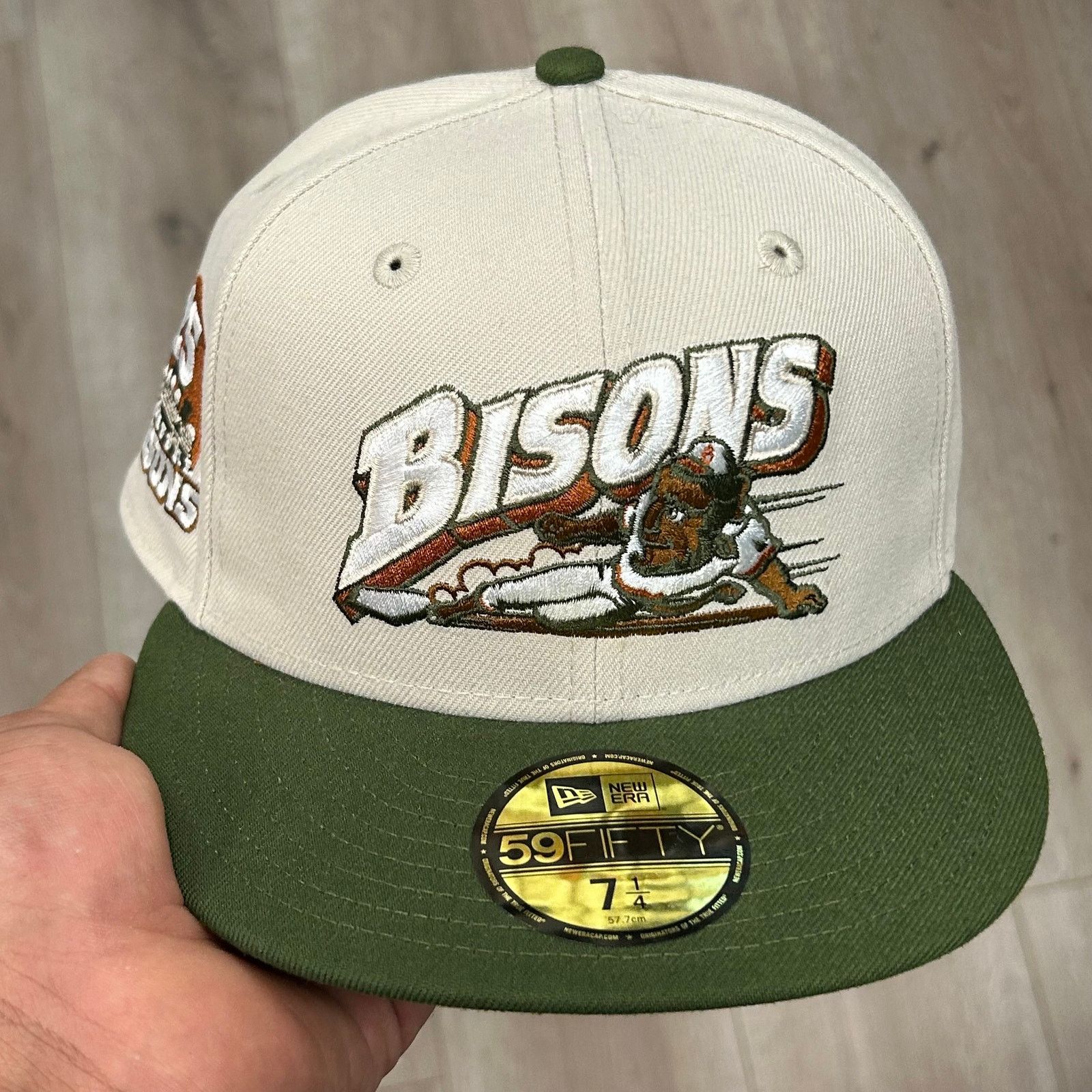 New Era New Era Buffalo Bisons fitted cap HAT Cream Olive Size 7 1/4 Size ONE SIZE - 2 Thumbnail