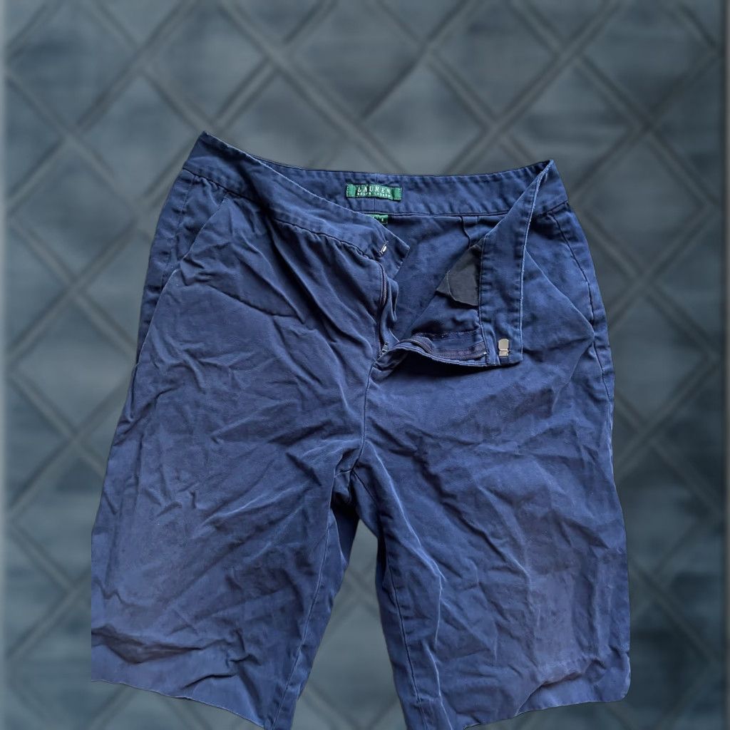 Ralph Lauren VINTAGE Ralph Lauren Women's Chino Shorts Navy Blue Size 8 Casual Summer Cotton Spandex Size 30" / US 8 / IT 44 - 1 Thumbnail