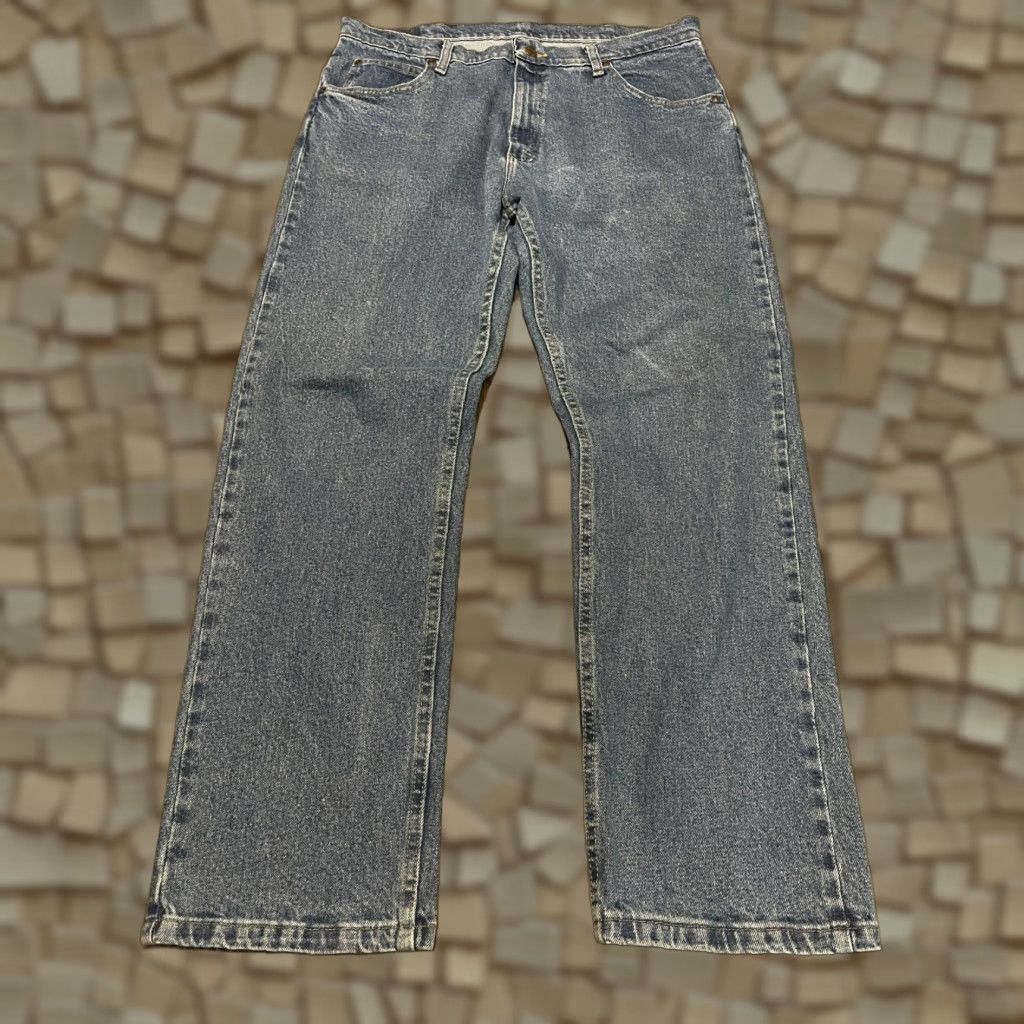 Wrangler **Men's Size 38 Wrangler Jeans, Blue Denim, Premium Quality** User: **Blue Wrangler Jeans, Men's Size 38, Premium Quality** Size US 38 / EU 54 - 1 Thumbnail