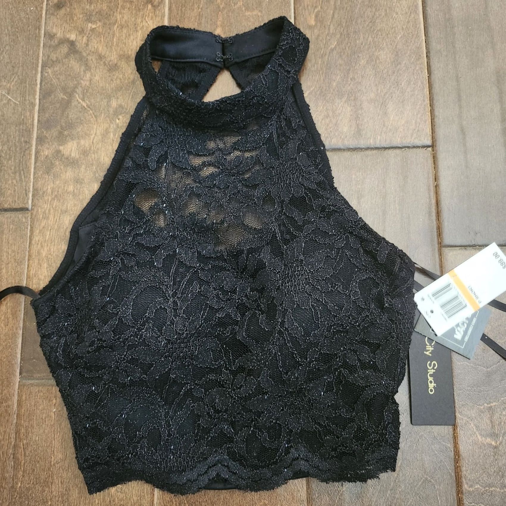 Vintage City Studio Women's Black Sequin Lace Crop Top Halter Sleeveless Back Zip Size 7 Size M / US 6-8 / IT 42-44 - 4 Thumbnail