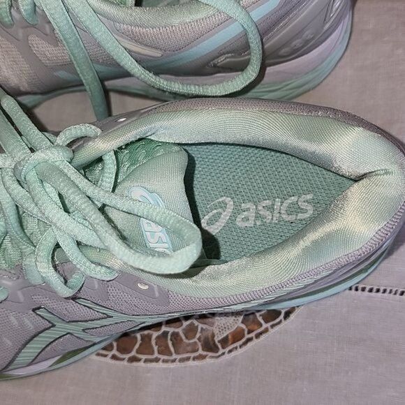 Asics Asics Gel Kayano GT 1000 Sz. 6.5 Athletic Shoes Sneakers Size US 6.5 / IT 36.5 - 7 Thumbnail