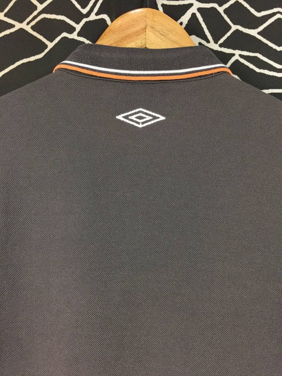 Umbro Umbro x R.Newbold Oranje Lion Crest Logo Polo Shirt Size US S / EU 44-46 / 1 - 9 Thumbnail