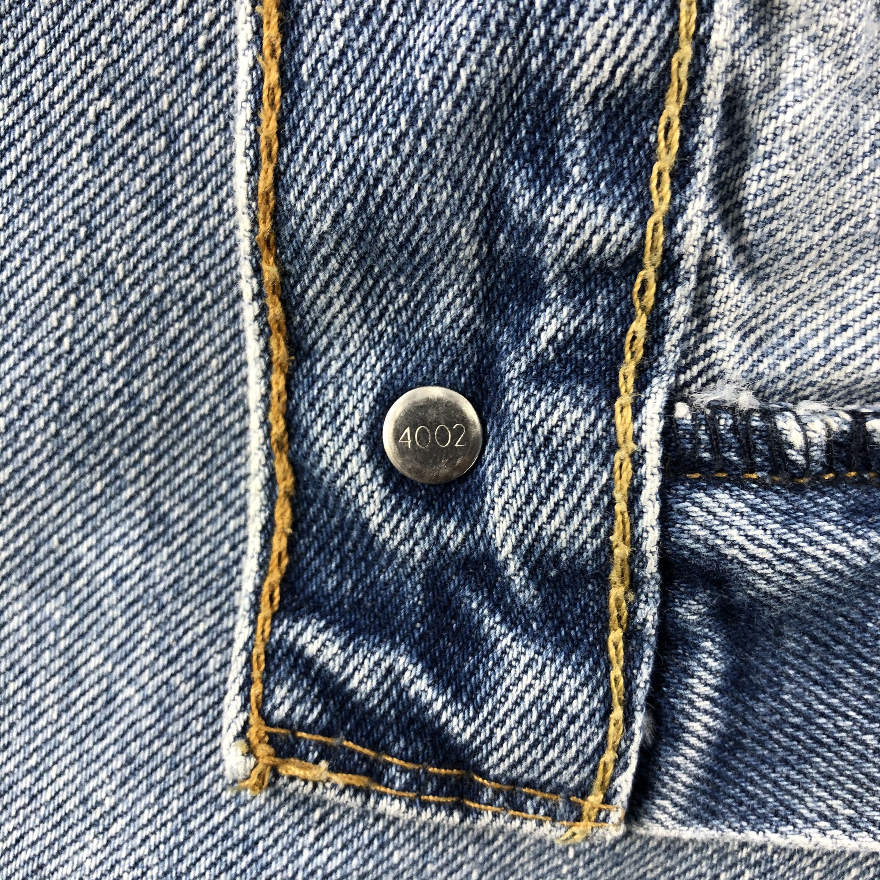 Levi's Vintage Light Wash Levis 550 Jeans- J1358 Size US 39 - 8 Thumbnail