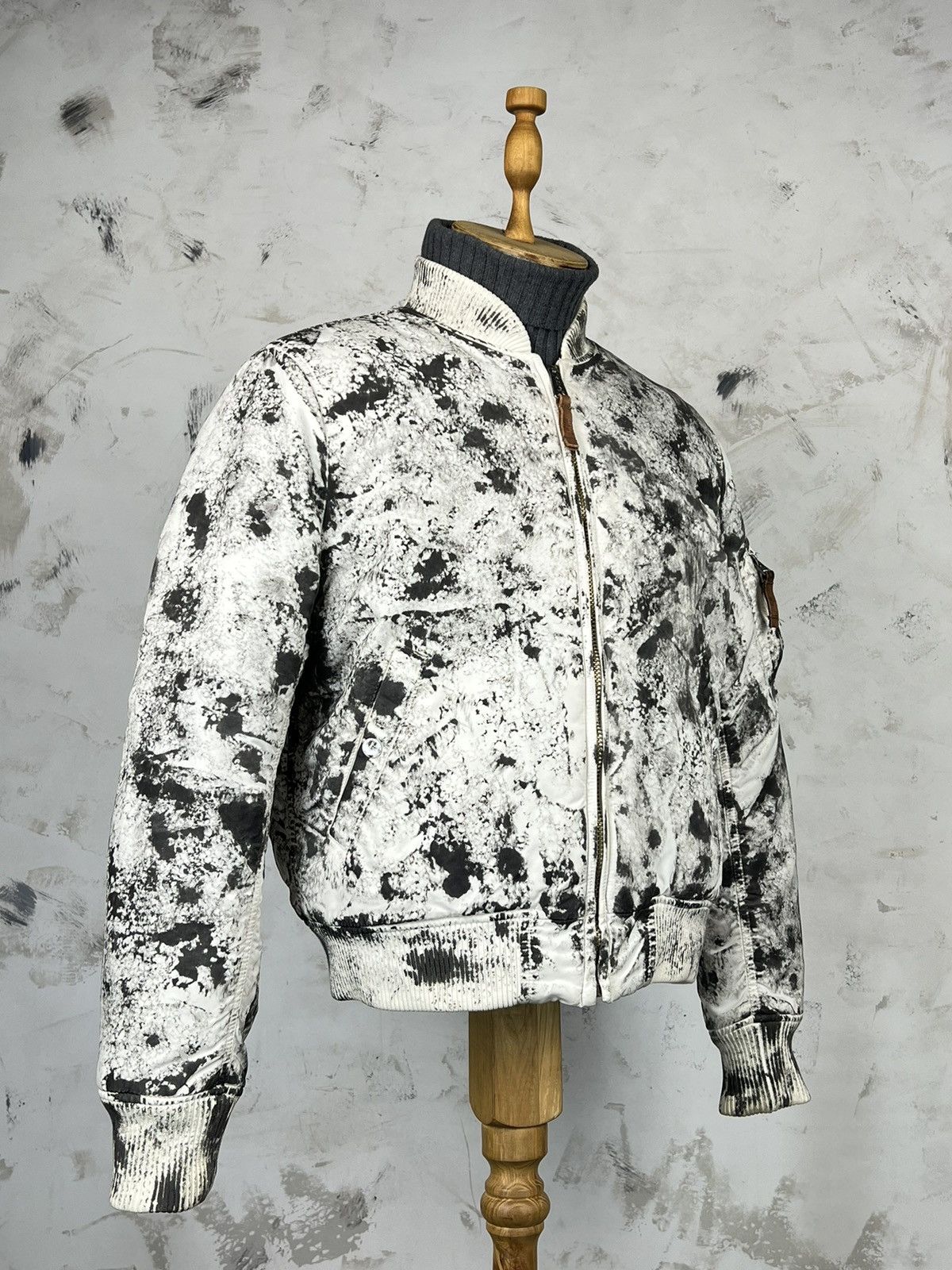 Alpha Industries Vintage Alpha Industries MA-1 Bomber Custom Jacket Size S-M Size US M / EU 48-50 / 2 - 2 Thumbnail