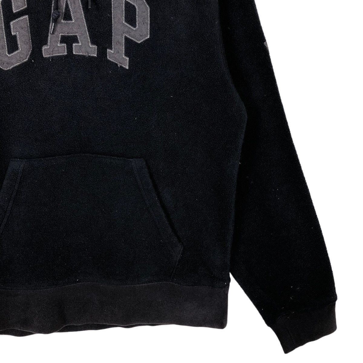 Japanese Brand 🔥90’s Vintage Pull Over Hoodie Gap Big Logo Spell Out Size US S / EU 44-46 / 1 - 5 Thumbnail