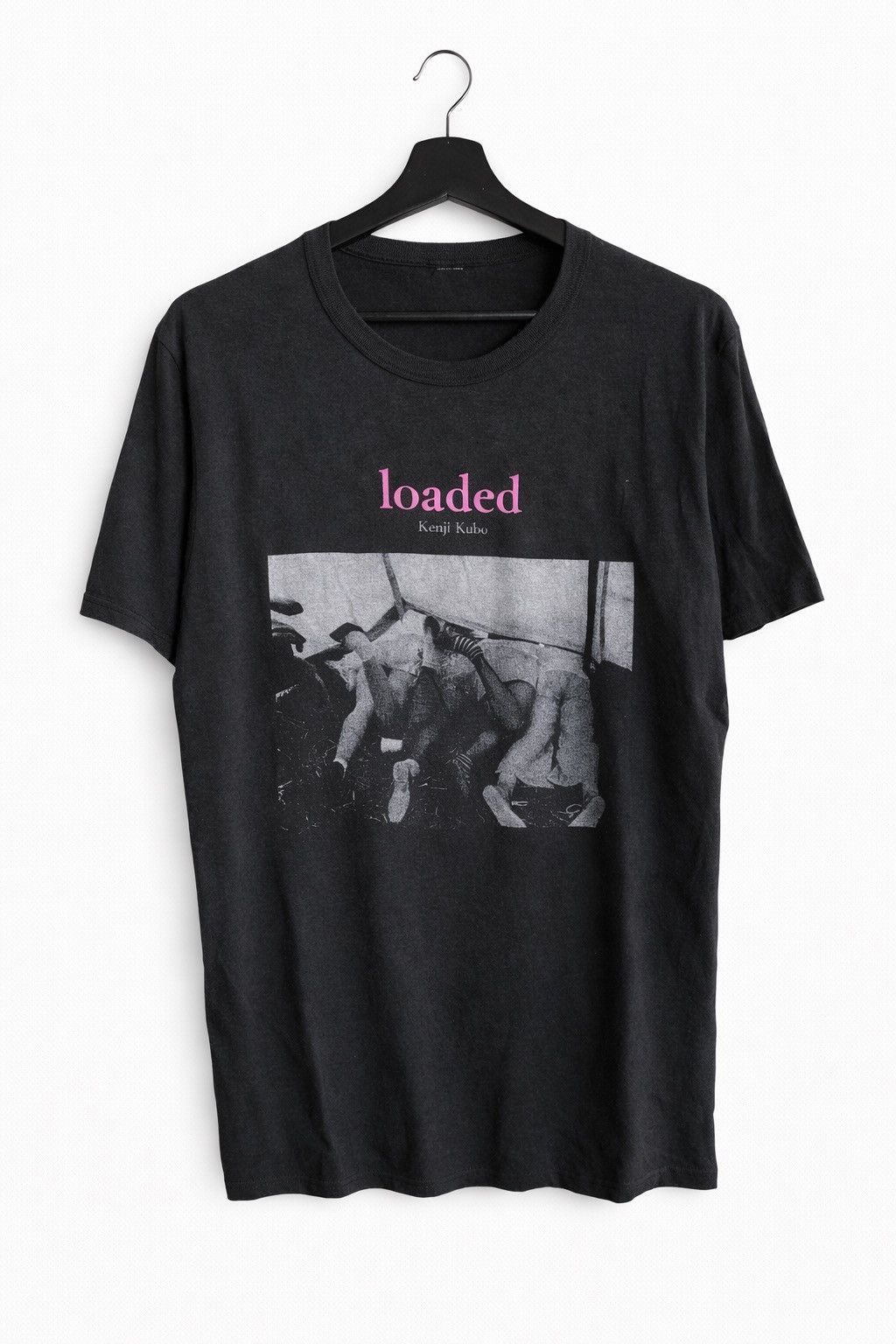Vintage Kenji Kubo “Loaded” Graphic T-Shirt Japanese Art Photography Size US L / EU 52-54 / 3 - 1 Thumbnail