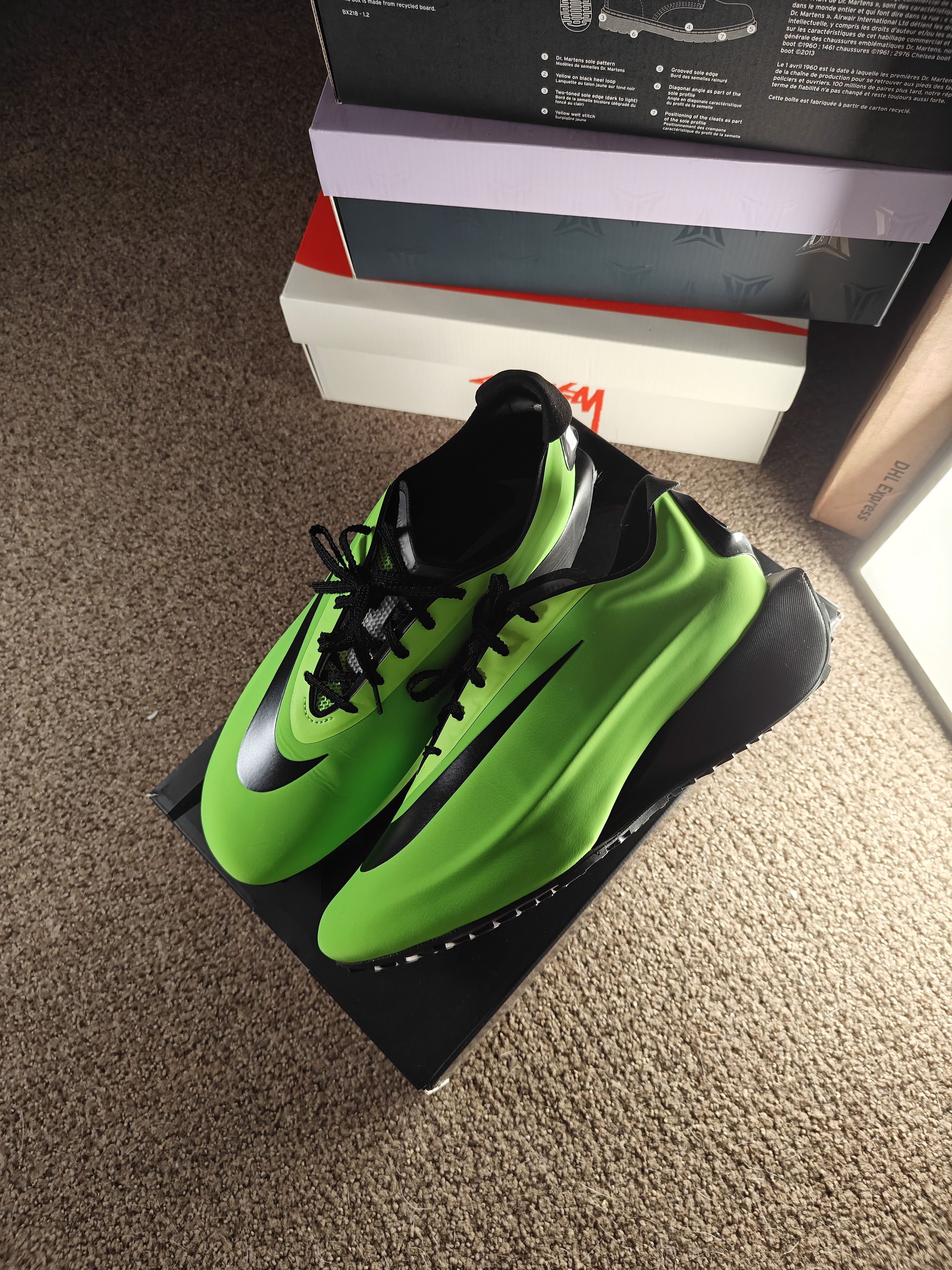 Nike Nike First Sight Noir Electric Green 8M / 9.5W Size US 8 / EU 41 - 1 Thumbnail