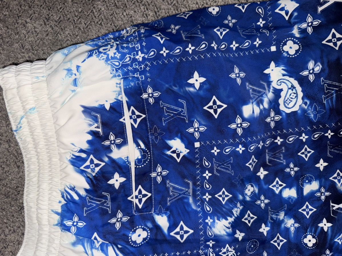 Louis Vuitton LV Blue bandana short Size US 32 / EU 48 - 6 Thumbnail