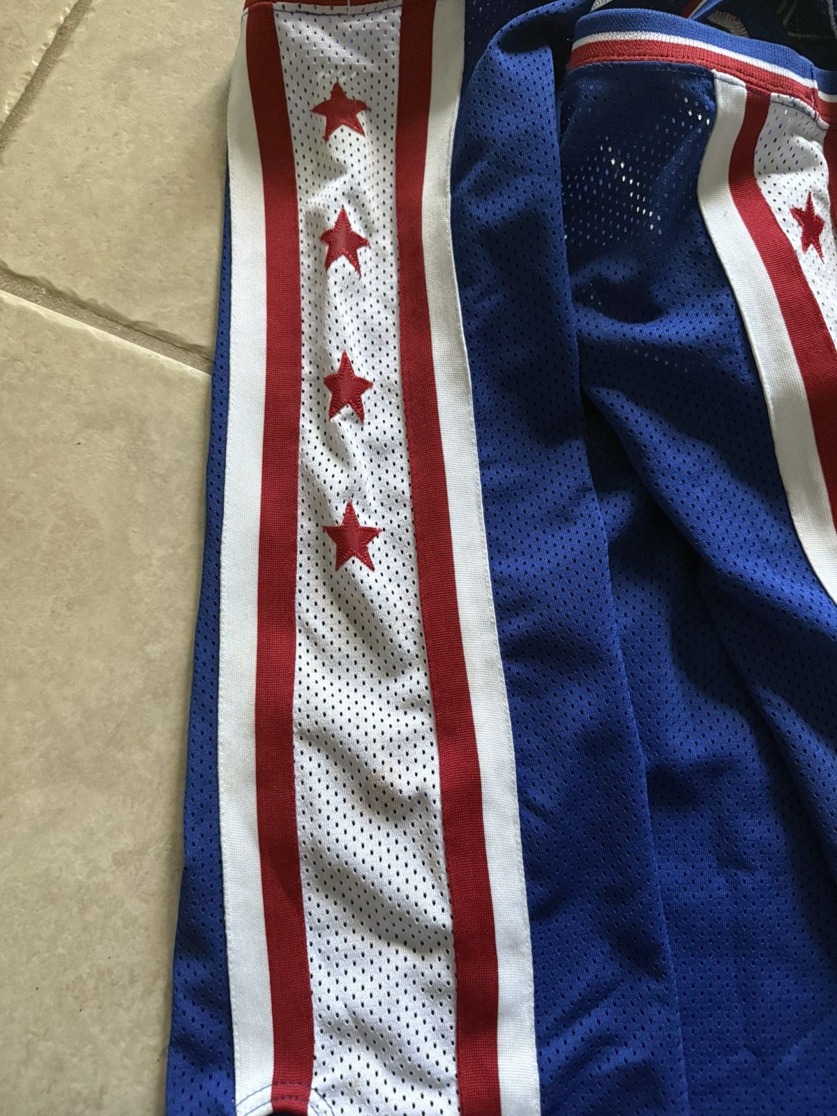 NBA Authentic throwback Philadelphia 76ers jersey Size US XL / EU 56 / 4 - 5 Thumbnail