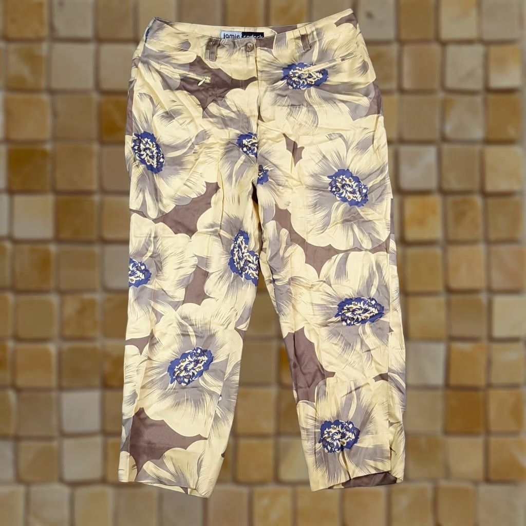 Vintage Vintage Jamie Sadock Capris Women's 8 Yellow Floral Silk Flower Capri Pants Size 30" / US 8 / IT 44 - 1 Thumbnail