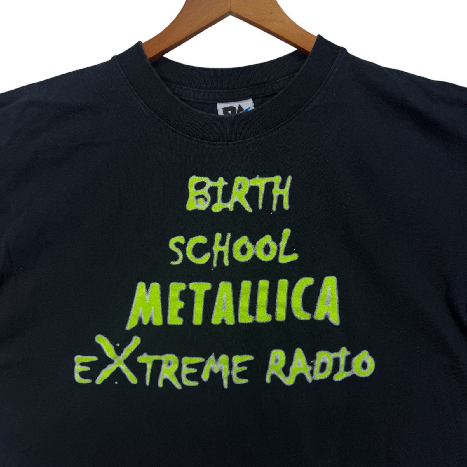 The Unbranded Brand VTG Mandatory Metallica Birth School 104.1 Rock Radio XL Size US XL / EU 56 / 4 - 3 Thumbnail