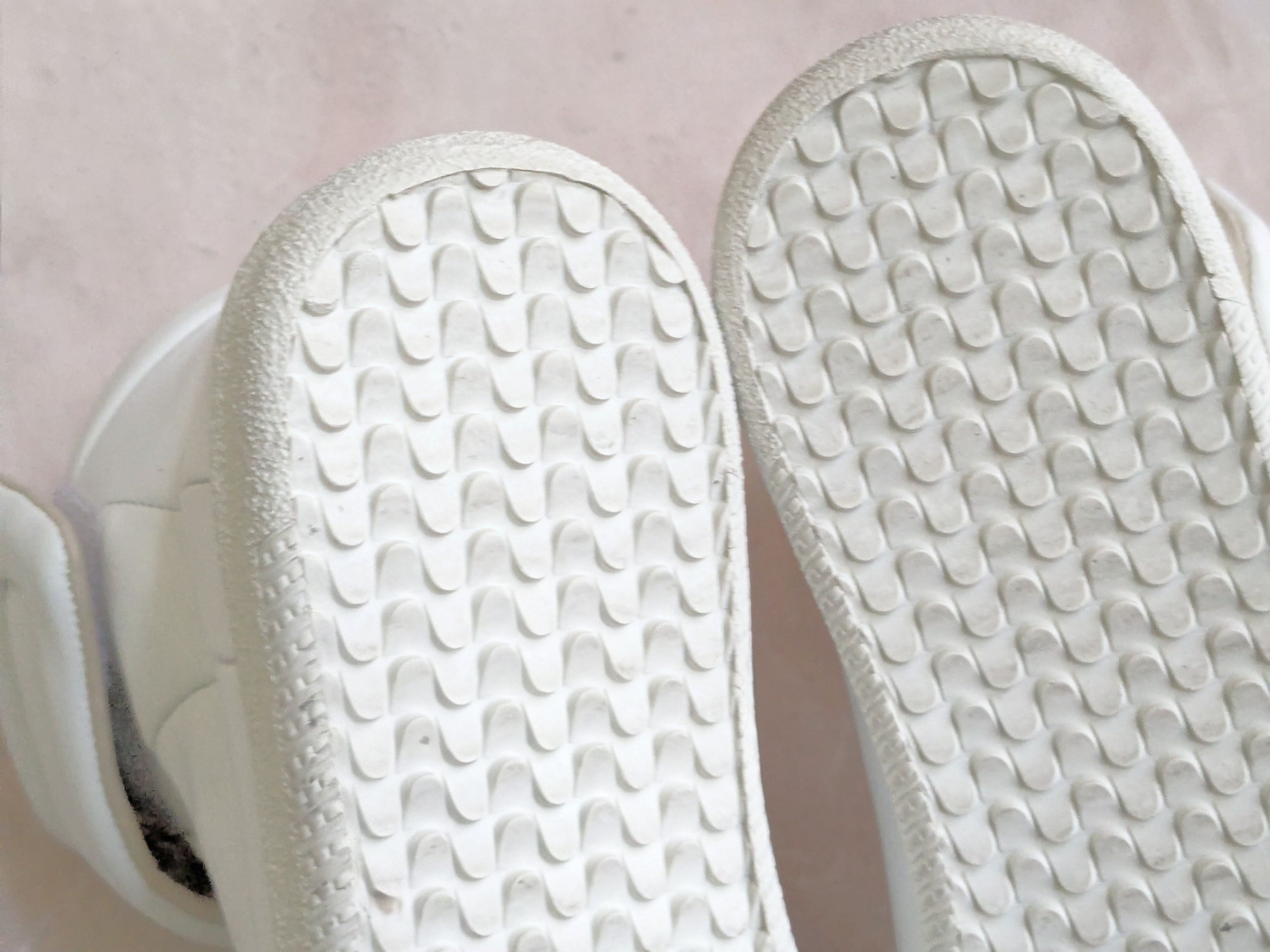 Maison Margiela Maison Margiela Future Sneakers White 9 42 High Tops Size US 9 / EU 42 - 17 Thumbnail