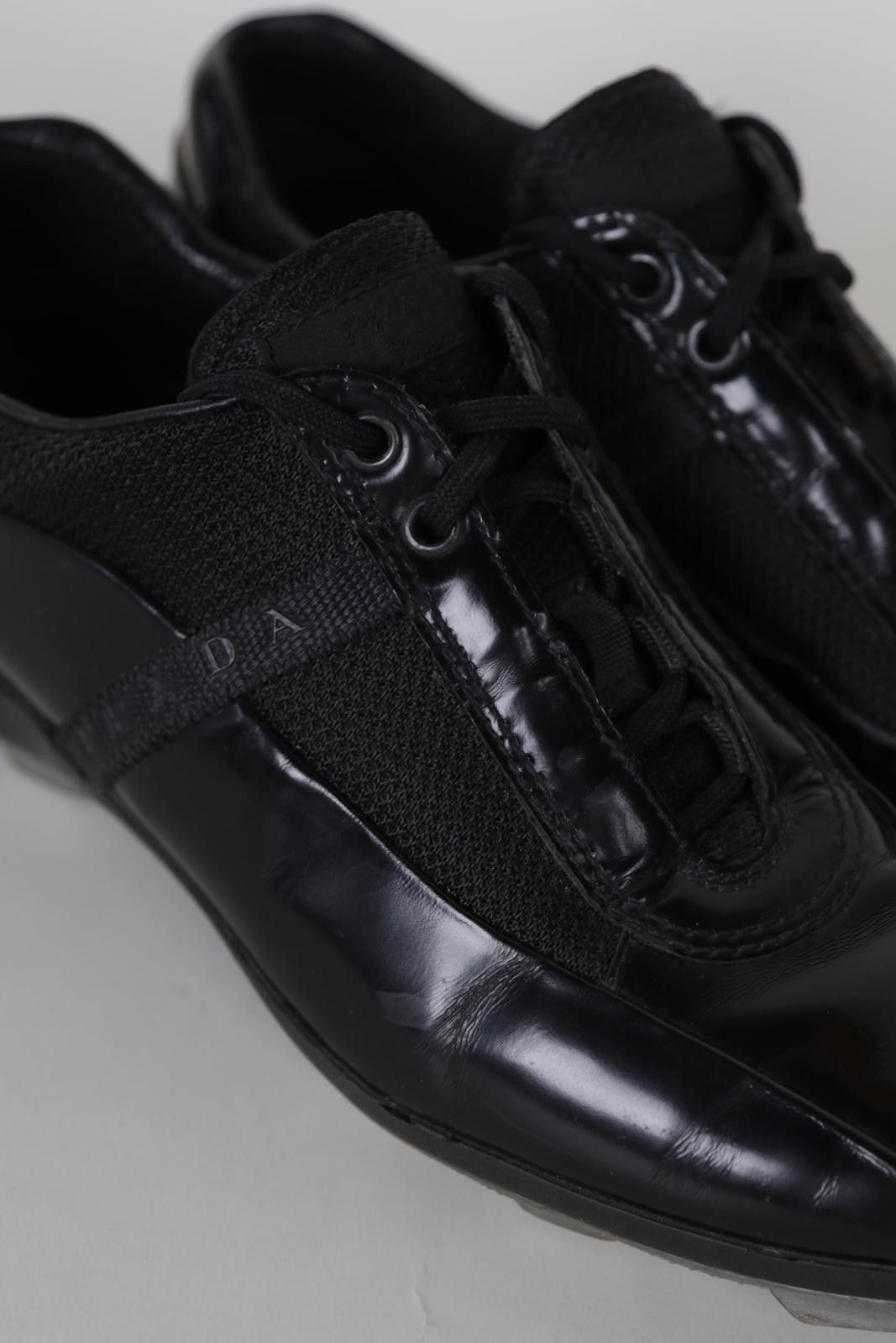 Prada 00's Prada Red Tab Low-Top Sneakers Size US 6 / IT 36 - 7 Thumbnail