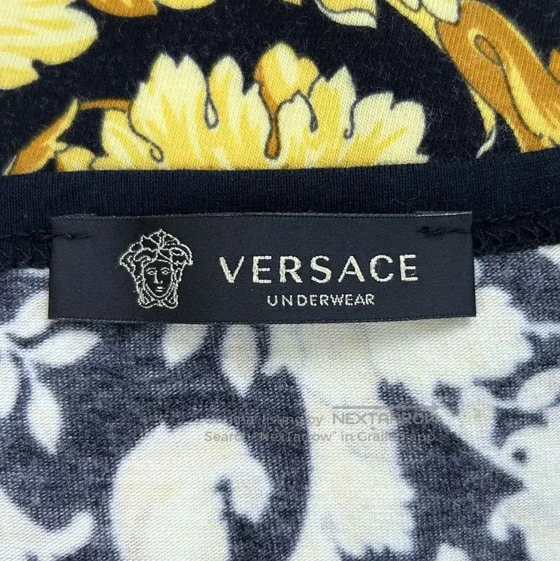 Versace Versace Gold Print Cotton Short Sleeve T-Shirt . Size US XL / EU 56 / 4 - 8 Thumbnail