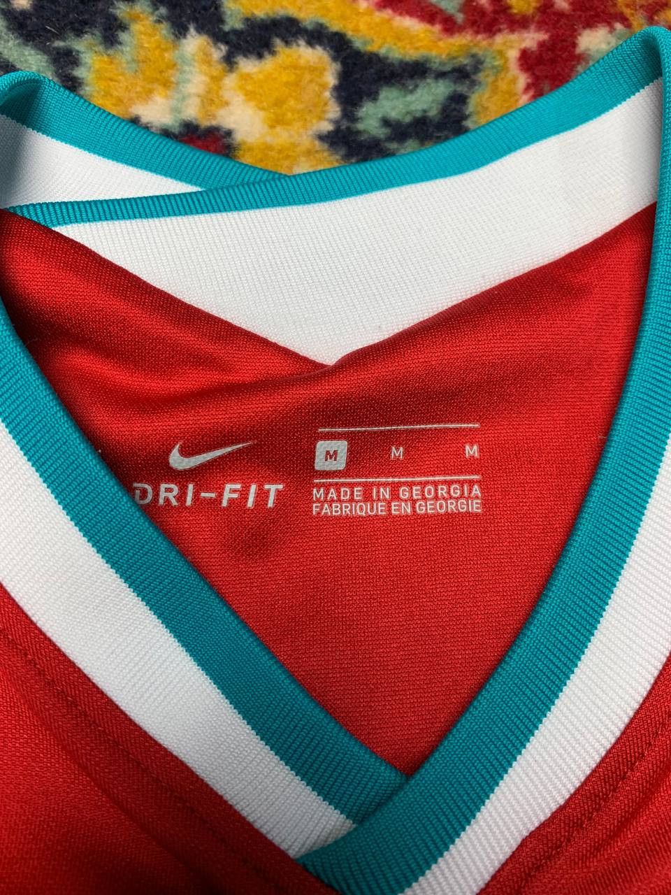 Nike LIVERPOOL 2020 2021 HOME FOOTBALL SHIRT SOCCER JERSEY Size US M / EU 48-50 / 2 - 3 Thumbnail