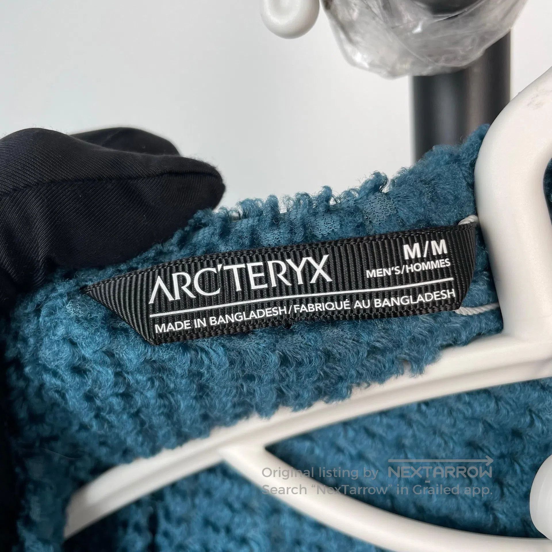 Arc'teryx Arc'teryx Bamboo moon blue lightweight windproof| Size US M / EU 48-50 / 2 - 5 Thumbnail