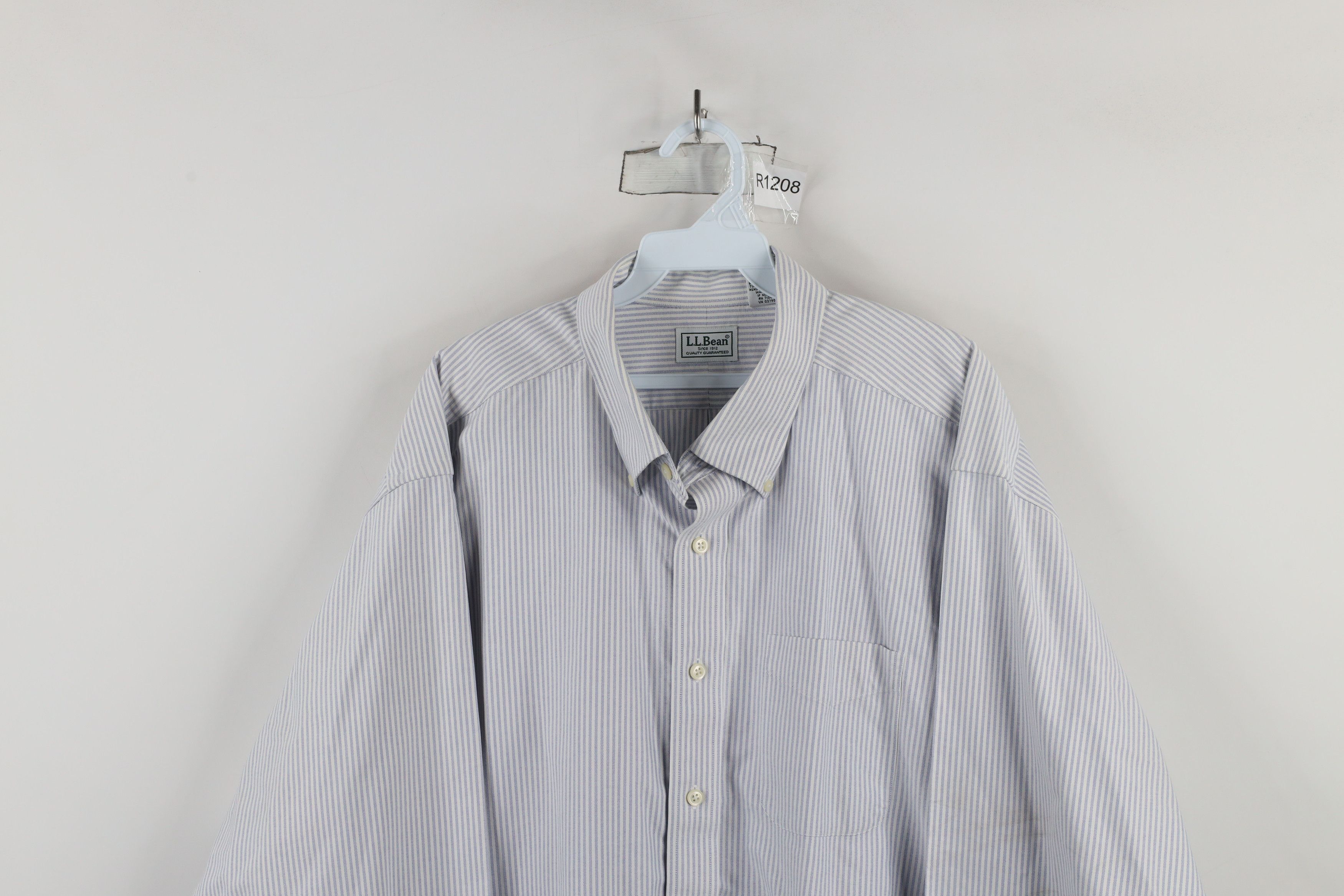 L.L. Bean × Vintage Vintage 90s LL Bean Oxford Pinstriped Button Down Shirt Size US L / EU 52-54 / 3 - 2 Thumbnail