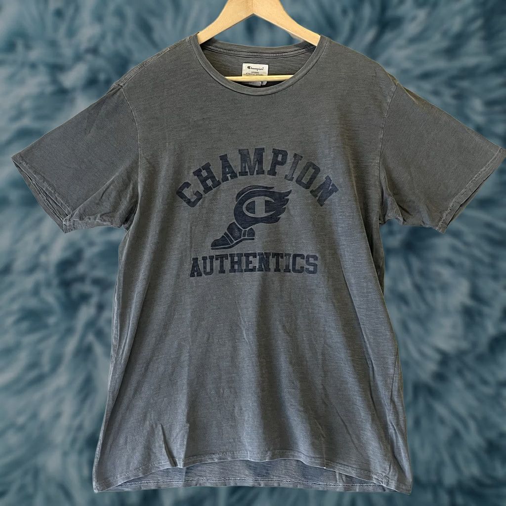 Champion Champion T Shirt Retro Athletic Logo Running Man Mens Medium Gray Size US M / EU 48-50 / 2 - 1 Thumbnail