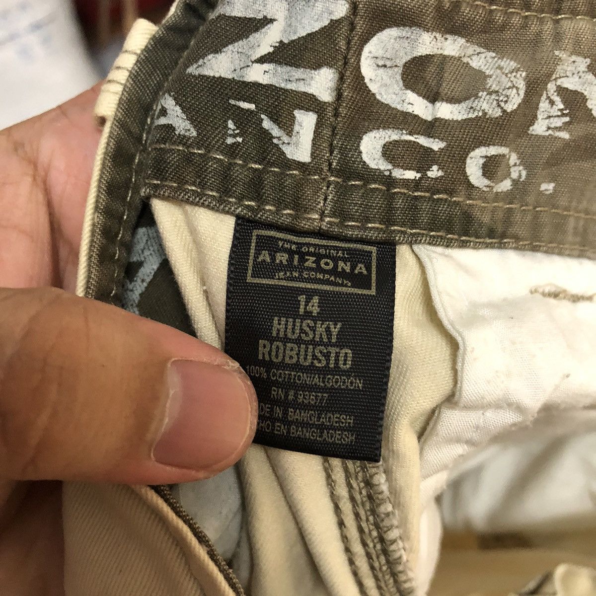 Arizona Jean Co. DL AriZona Jeanco. White Cargo Multipocket Pants #C641 Size US 31 - 19 Thumbnail