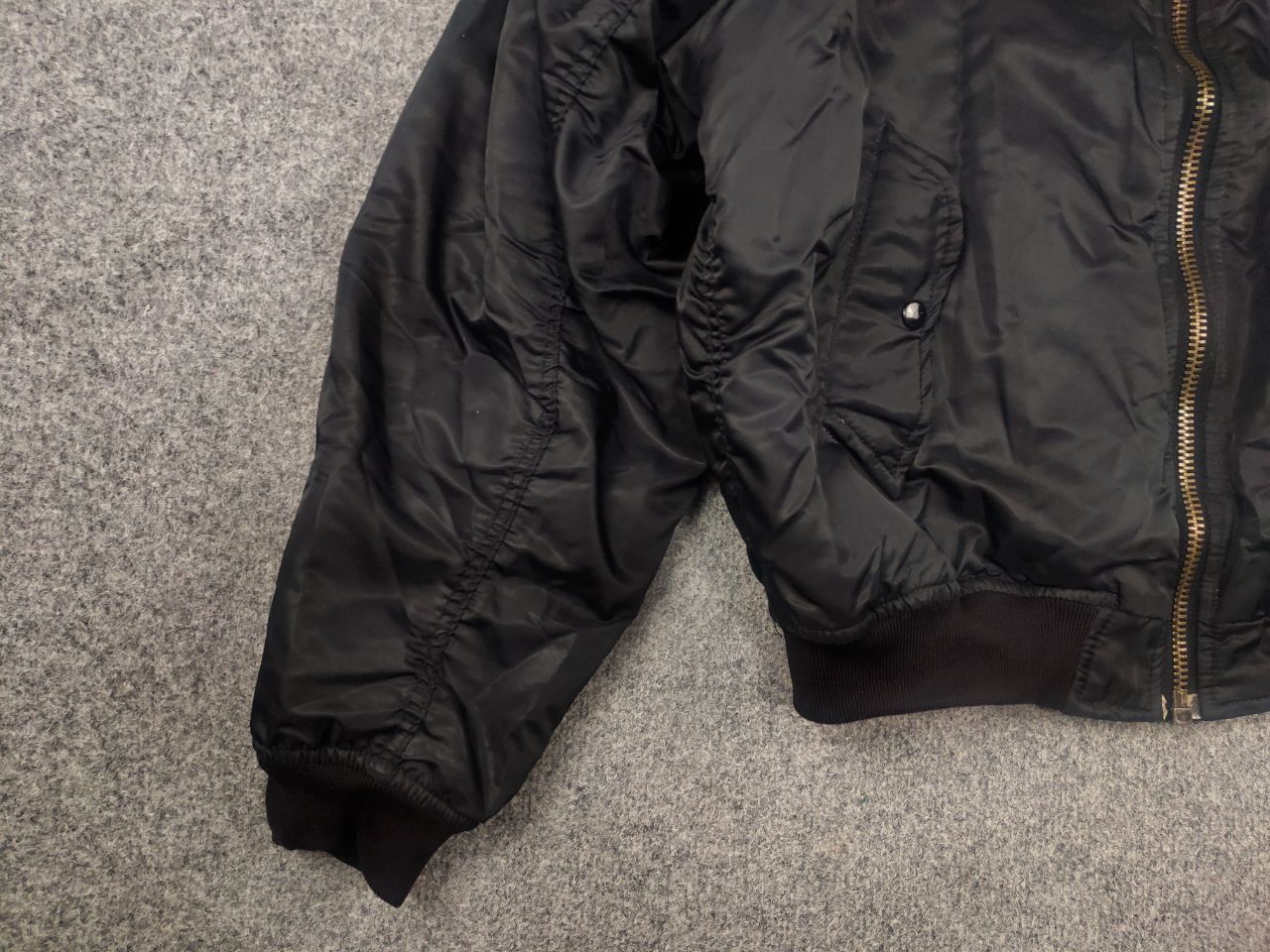 Vintage Vintage 90's MA 1 Intermediate Full Zip Black Bomber Jacket Size US XL / EU 56 / 4 - 4 Thumbnail