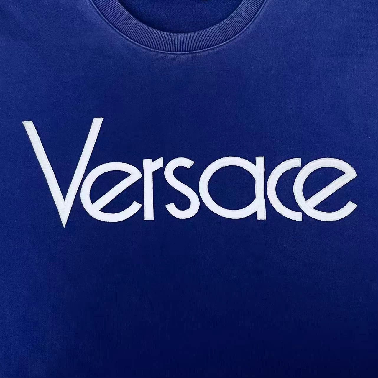 Versace Versace blue 5xl embroidered logo sweatshirt Size US XXL / EU 58 / 5 - 4 Thumbnail