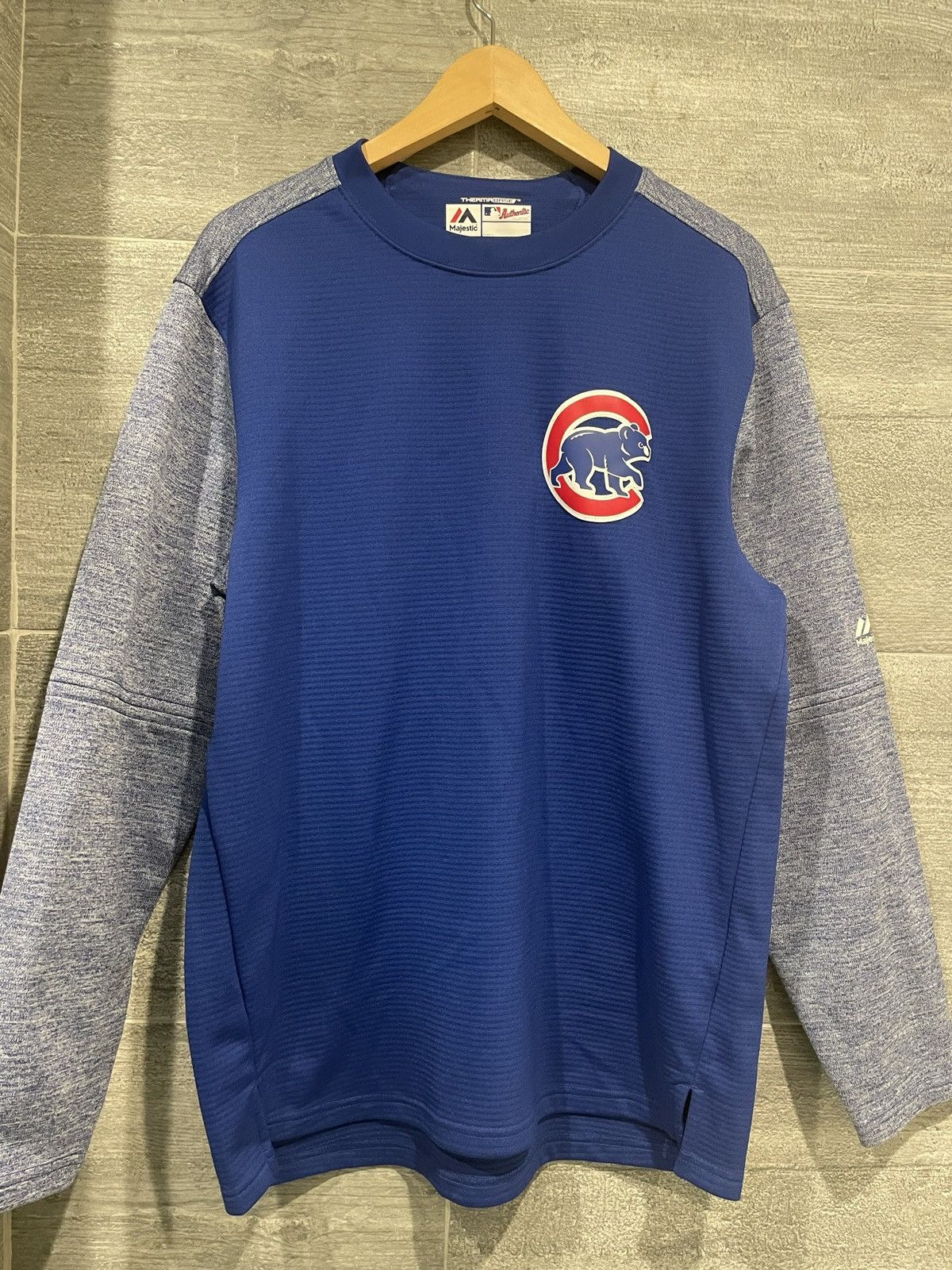 Majestic MAJESTIC CHICAGO CUBS MENS BLUE ON-FIELD TECH SWEATSHIRT Size US M / EU 48-50 / 2 - 2 Thumbnail