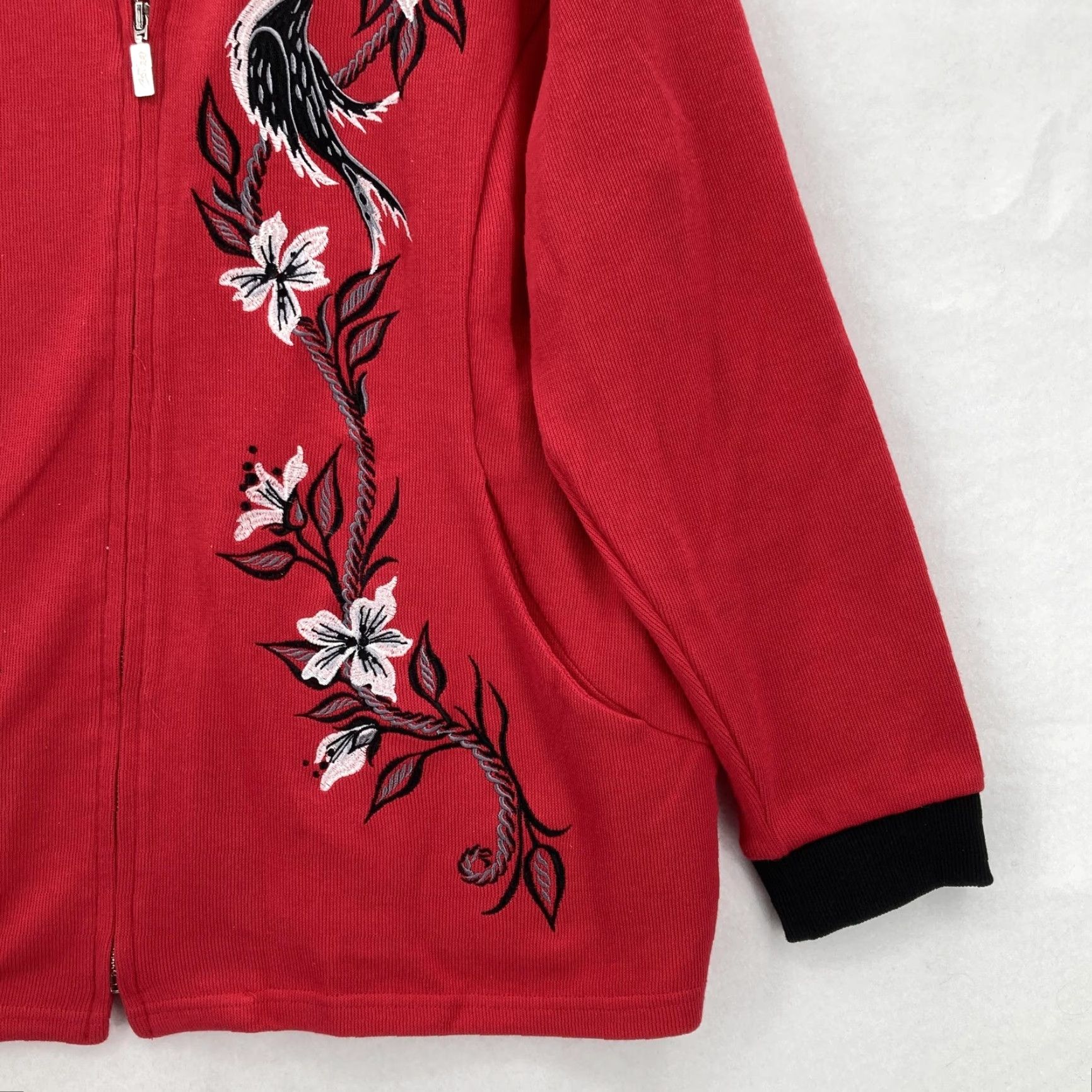 Bob Mackie VINTAGE Bob Mackie Wearable Art Sweater Womens 1X Red Zip Up Embroidered Bird Floral Size XL / US 12-14 / IT 48-50 - 3 Thumbnail