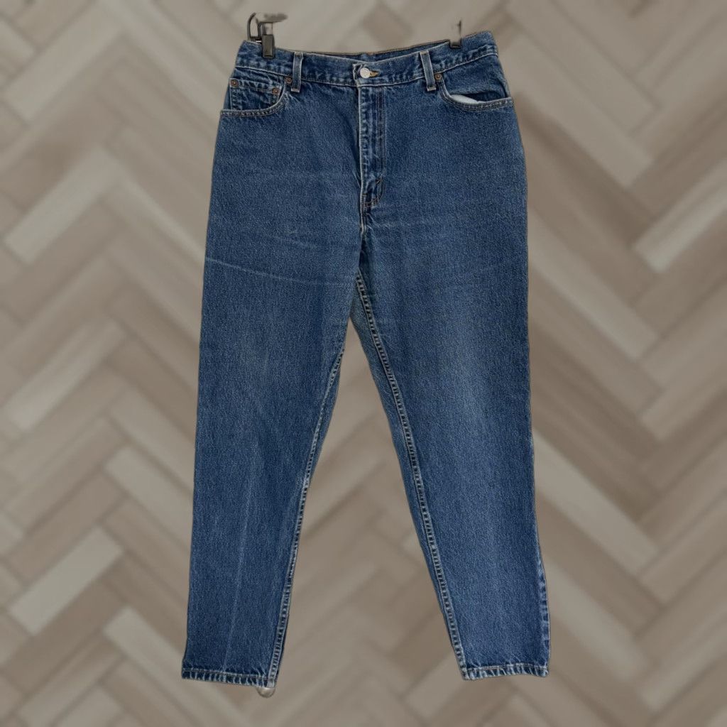 Levi's VINTAGE Levi's 550 Jeans Womens High Rise Relaxed Tapered Denim 14 Blue Size 36" / US 14 / IT 50 - 1 Thumbnail
