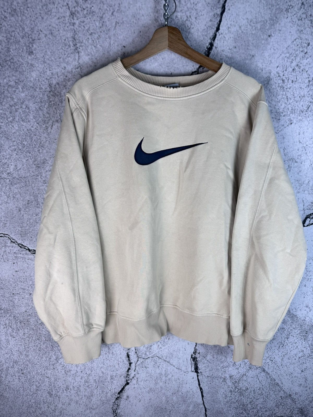 Nike Vintage distressed Big Center Swoosh Boxy Sweatshirt