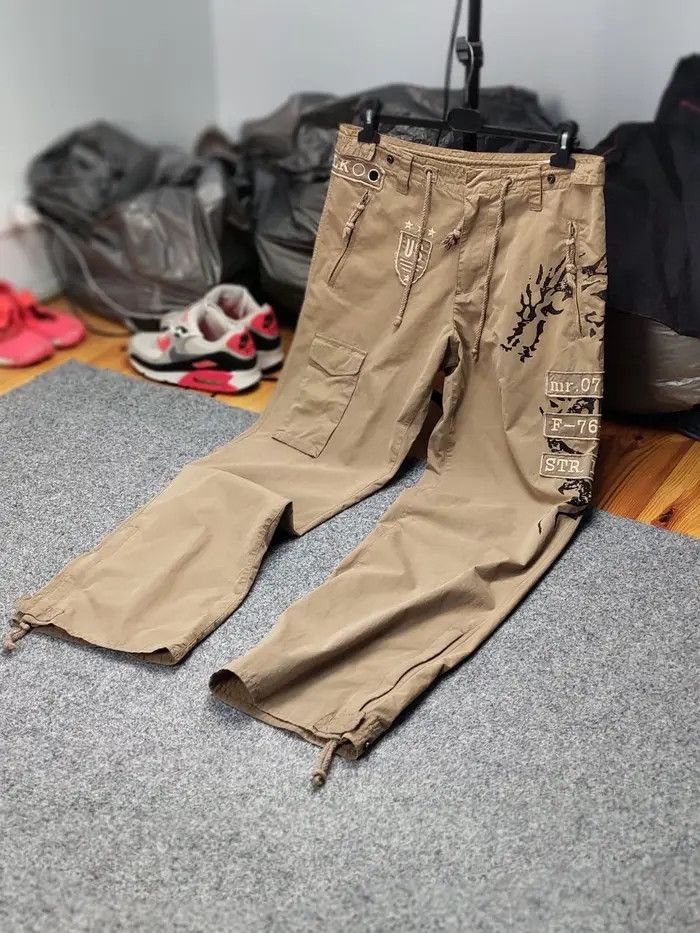 If Six Was Nine Vintage 90's Japan style Casual Cargo Pants Dragon Logo Size US 34 / EU 50 - 9 Thumbnail