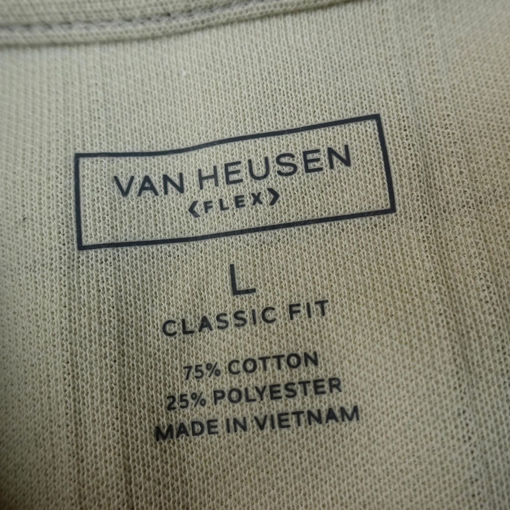 Van Heusen VINTAGE not included; only rearranged from original. Size US L / EU 52-54 / 3 - 5 Thumbnail