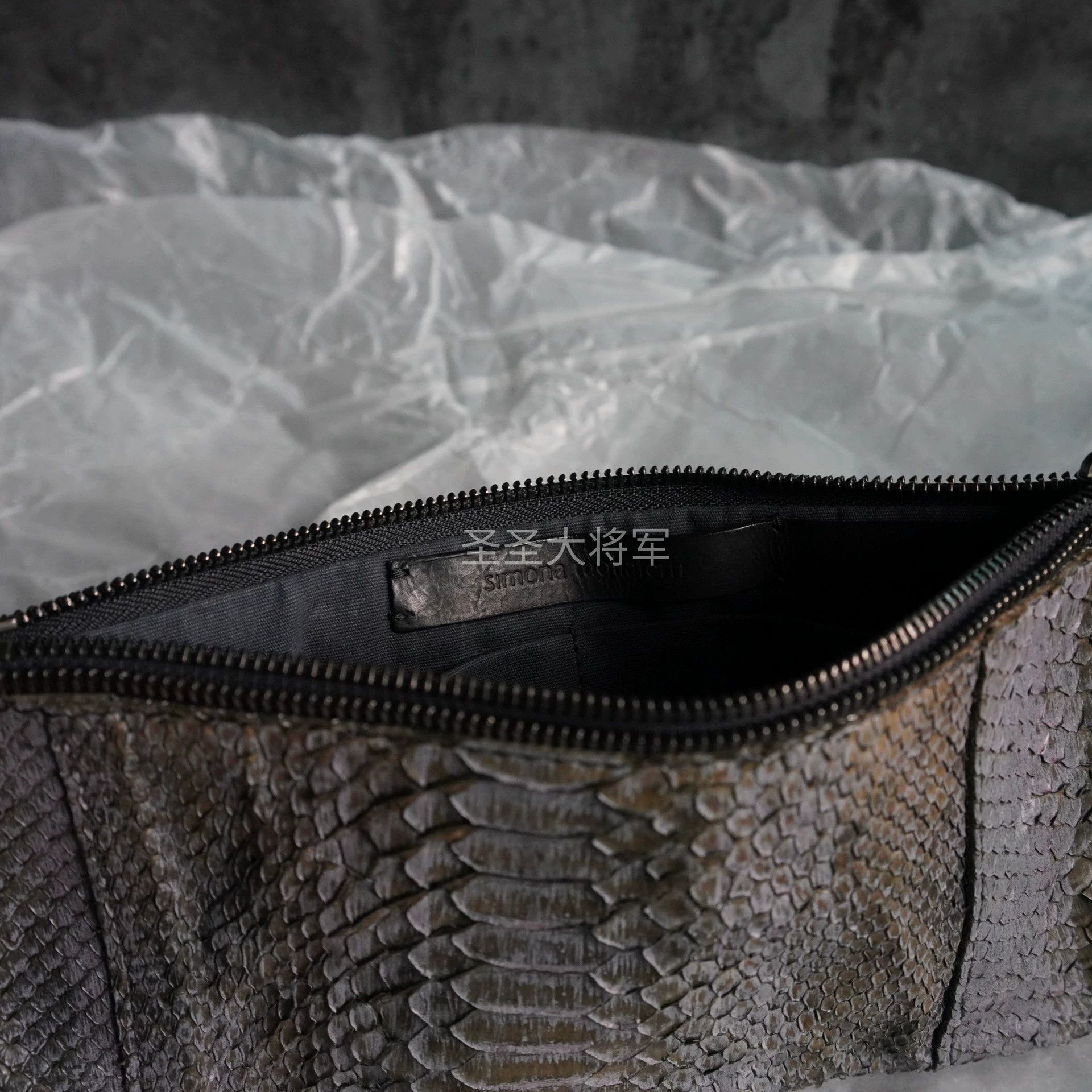 Simona Tagliaferri Simona Tagliaferri Rare Distressed Python Slate Wallet Size ONE SIZE - 7 Thumbnail