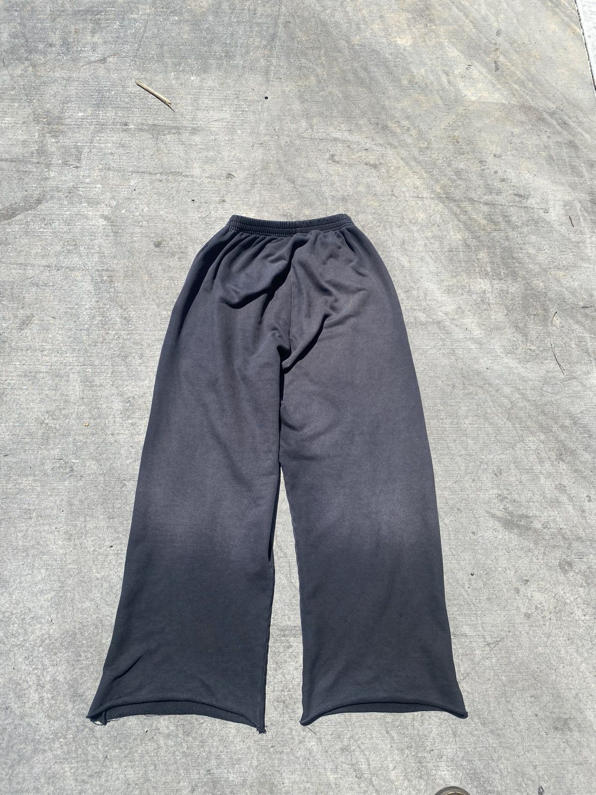 Other Travis Scott Utopia Flame Sweatpants Size US 30 / EU 46 - 5 Thumbnail