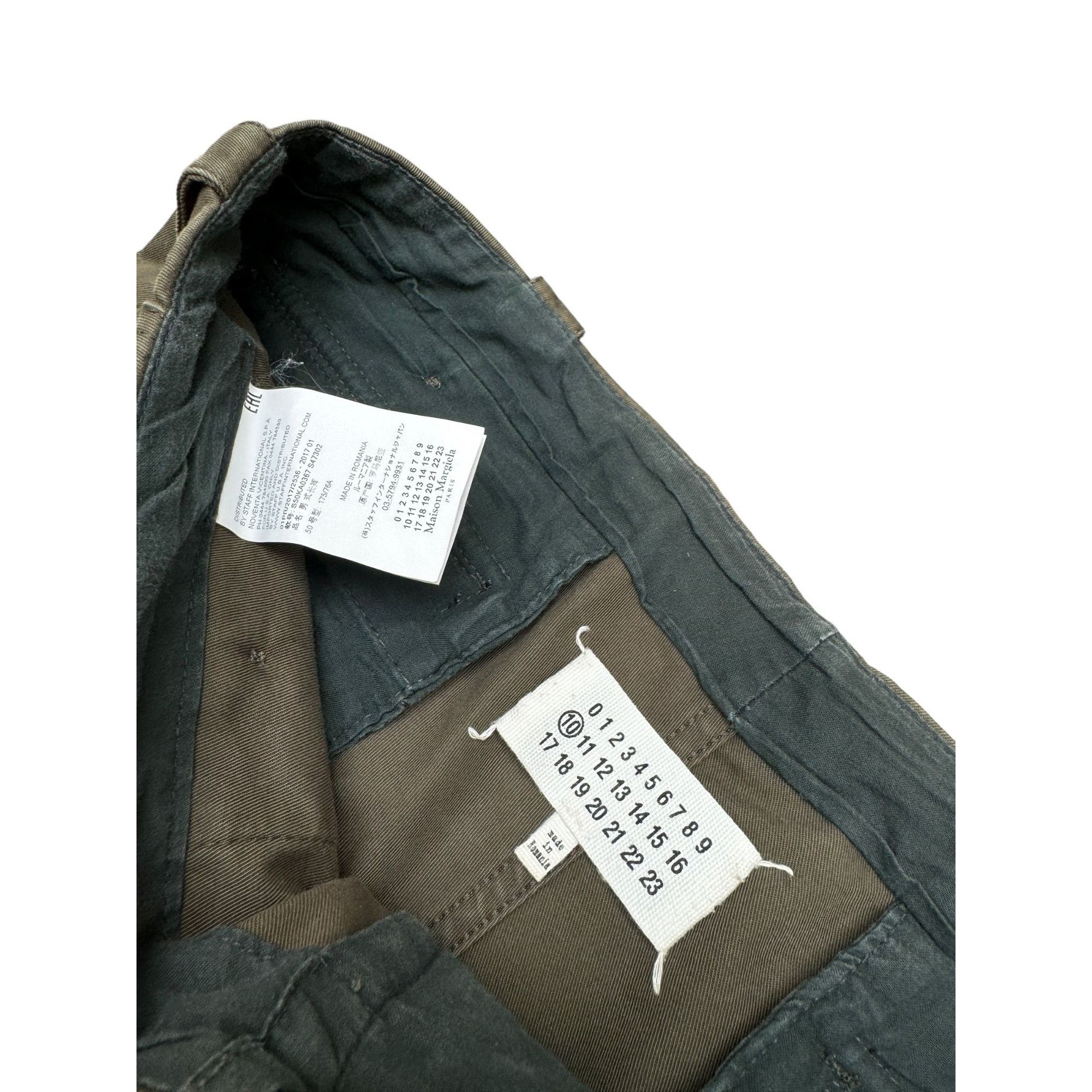 Kaki Cargo Pants Iconic 4 Stitches