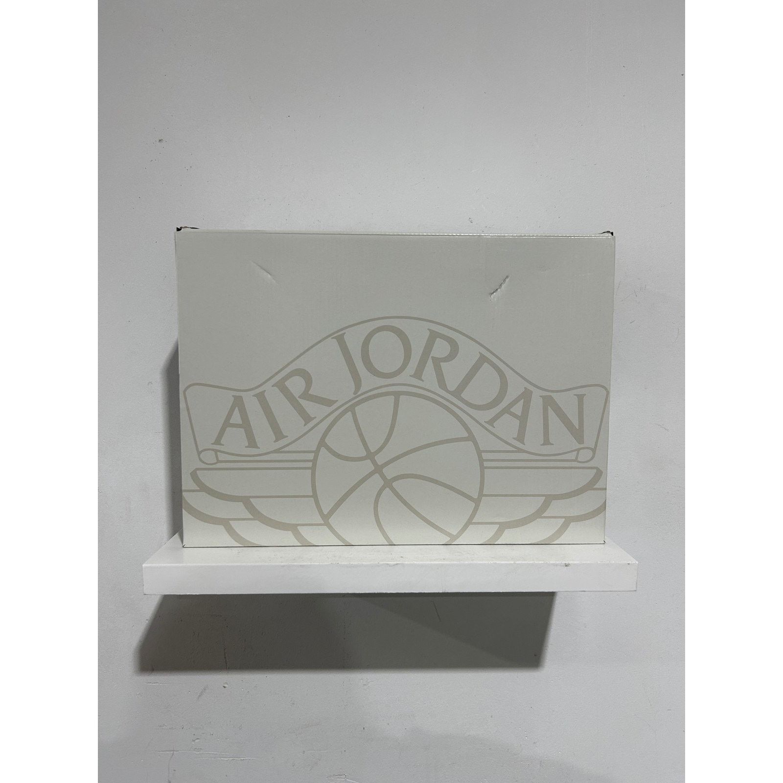 Nike JORDAN 2 RETRO LOW CRAFT MELON TINT SIZE 11.5 PREOWNED Size US 11.5 / EU 44-45 - 6 Thumbnail