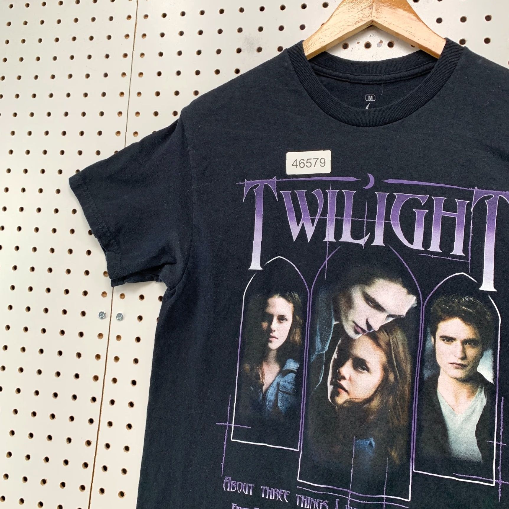 Vintage Twilight Mens T-Shirt City Black Movie Twilight Saga Shirt Short Sleeve Medium Size US M / EU 48-50 / 2 - 7 Thumbnail