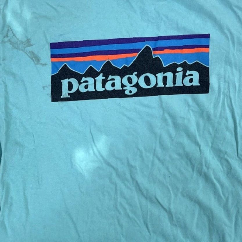 Patagonia VINTAGE Patagonia Men's Cotton Back Logo Short Sleeve Light Blue T-Shirt XL Size US M / EU 48-50 / 2 - 5 Thumbnail
