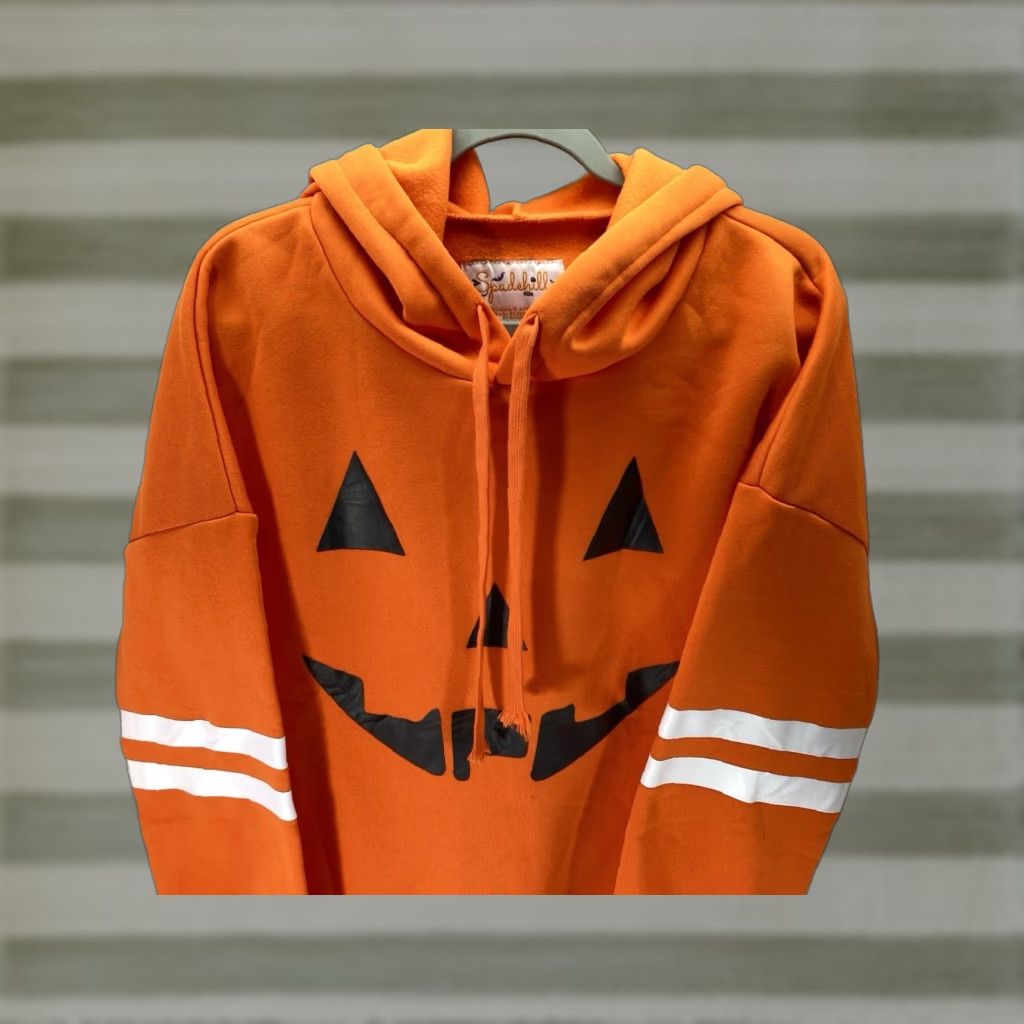 Vintage VINTAGE Spadehill Pumpkin Jack O Lantern Hoodie Sweatshirt Women Medium Halloween NWOT Size M / US 6-8 / IT 42-44 - 1 Thumbnail