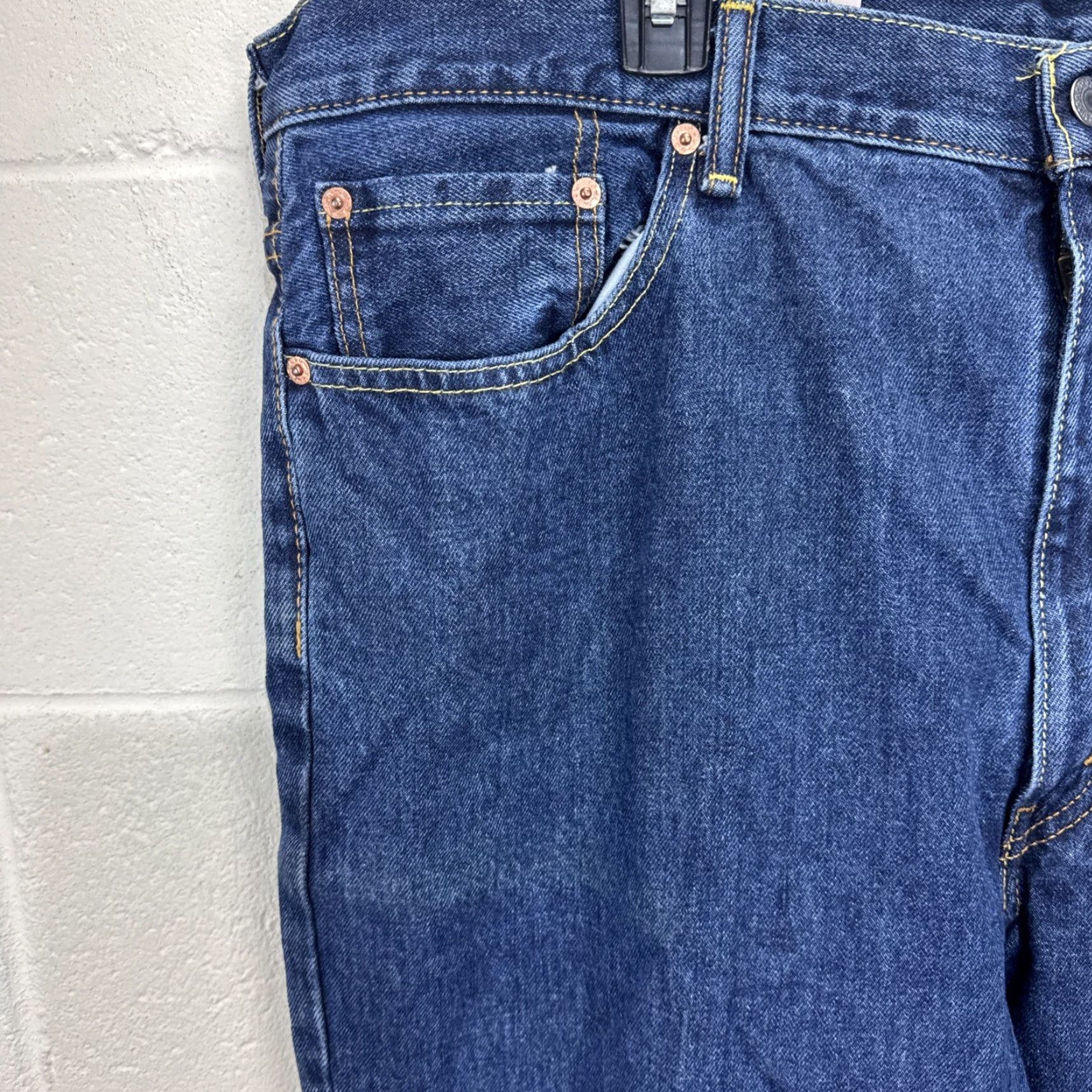 Levi's Levi's 550 Relaxed Fit Blue Jeans Men Size 42x30 Denim Dark Wash 5-Pocket Classic Size US 42 / EU 58 - 2 Thumbnail