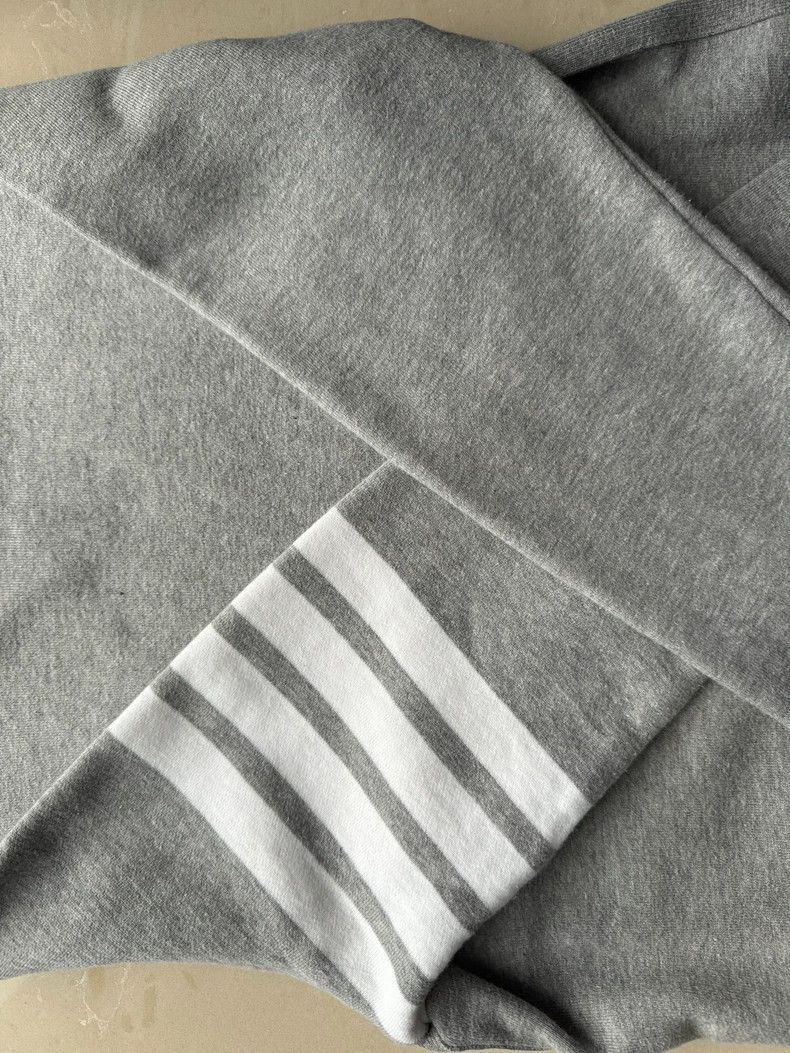 Thom Browne Thom browne Classic sweatshirt 2503-Nextarrow Size US XS / EU 42 / 0 - 7 Thumbnail