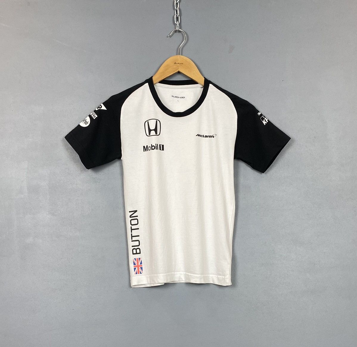 Malcolm McLaren Button Honda McLaren F1 Racing T-Shirt Mobil 1 women Size L Size L / US 10 / IT 46 - 1 Thumbnail