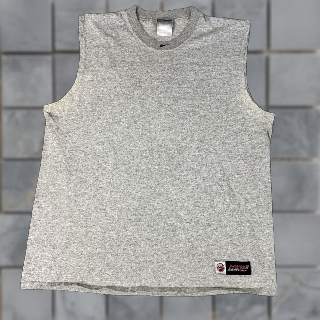 Nike VINTAGE Nike Shirt Mens L Gray Cut Off Center Swoosh Basketball Essential Size US L / EU 52-54 / 3 - 1 Thumbnail