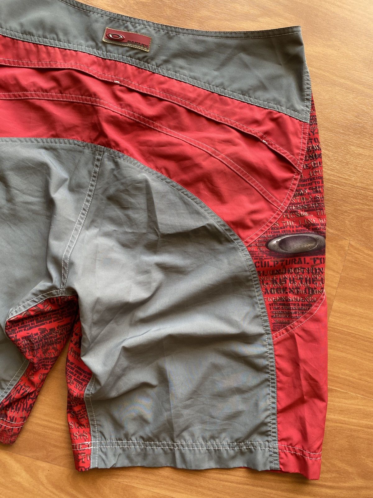 Oakley Oakley Boardshorts Size US 33 - 9 Thumbnail