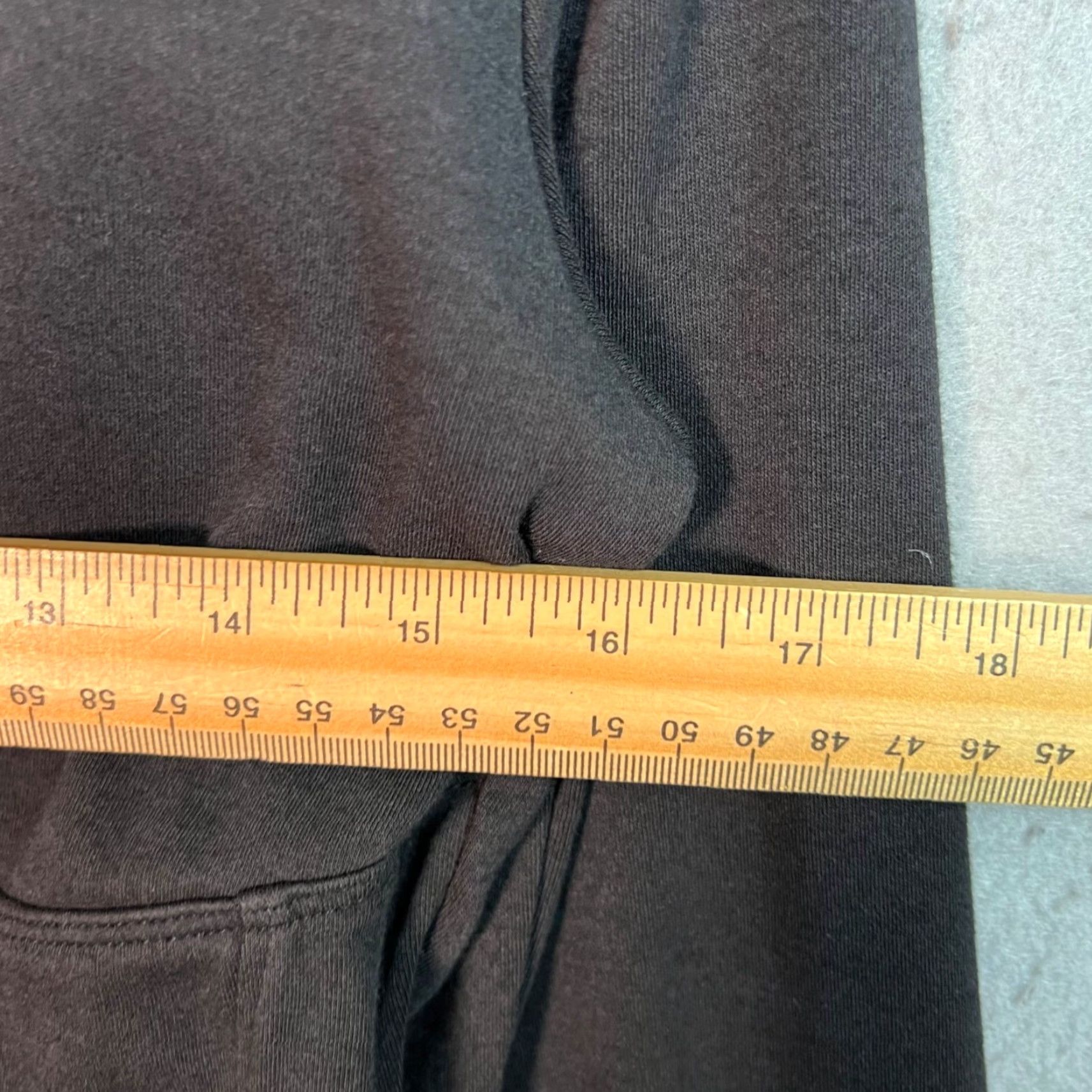 Vintage Sincerely Jules Black Long-Sleeve Cropped V-Neck Top Shirt Adult Womens Large Cropped Black V-Neck Long Sleeve Blouse Womens L Size L / US 10 / IT 46 - 5 Thumbnail