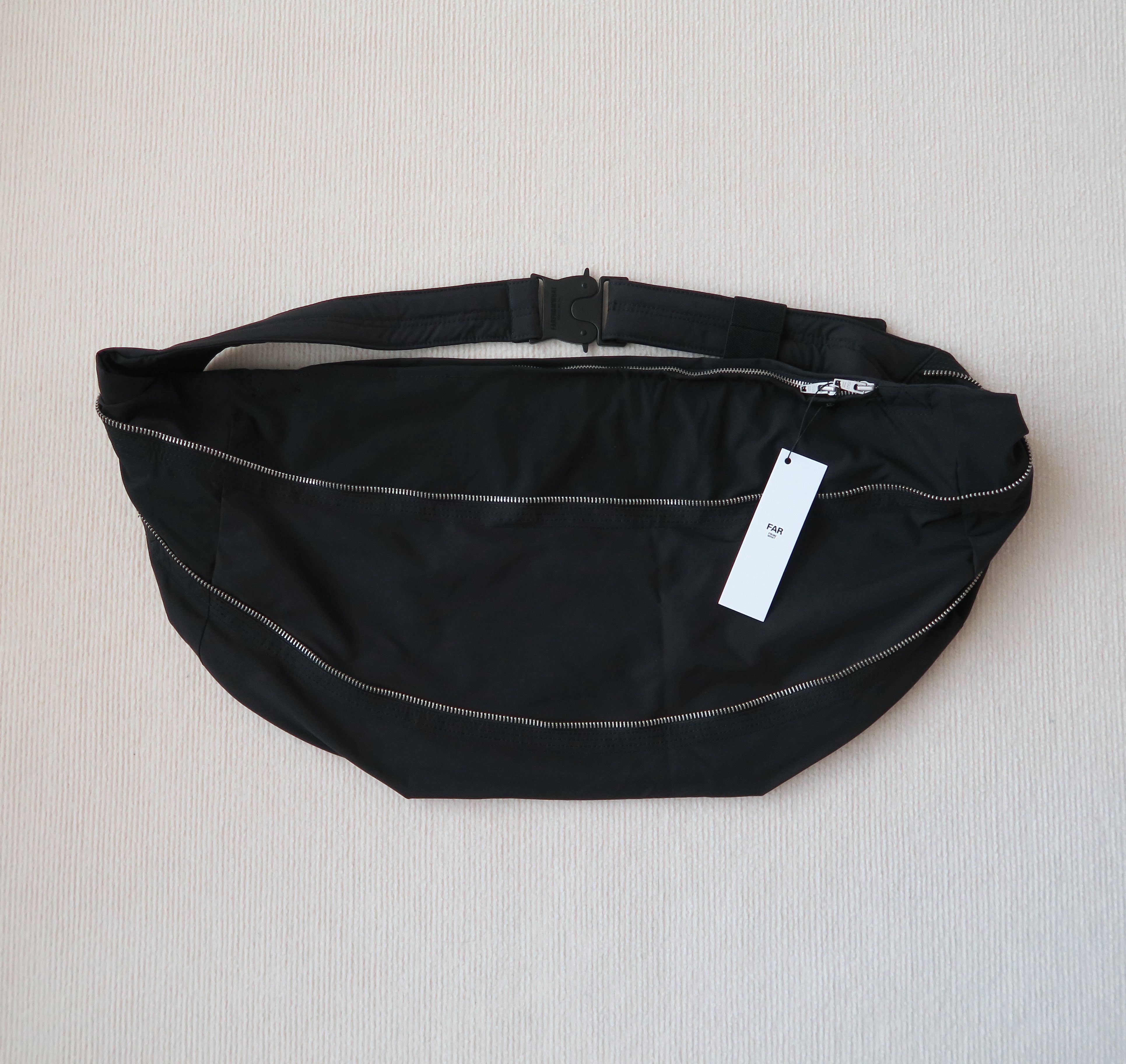 Other FAR FROM WHAT KOREA FAR Crossbody Sling Bag Size ONE SIZE - 2 Thumbnail