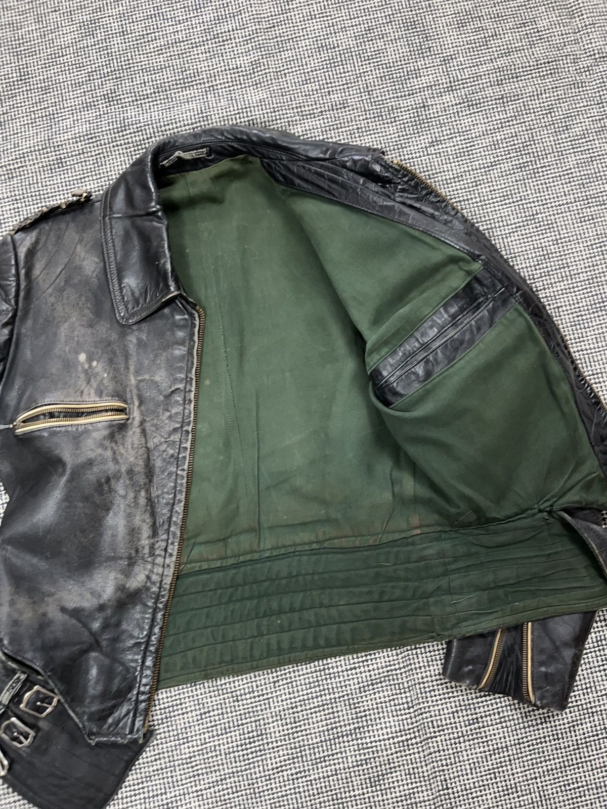 Genuine Leather 40s/50s Germany WW2 Luftwaffe motorcycle leather jacket Size US M / EU 48-50 / 2 - 7 Thumbnail