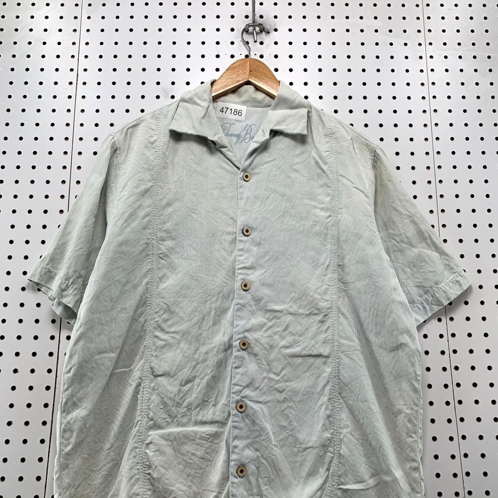 Tommy Bahama Tommy Bahama Shirt Mens Medium Light Blue Embroidered Eagle 100% Silk Button Size US M / EU 48-50 / 2 - 5 Thumbnail