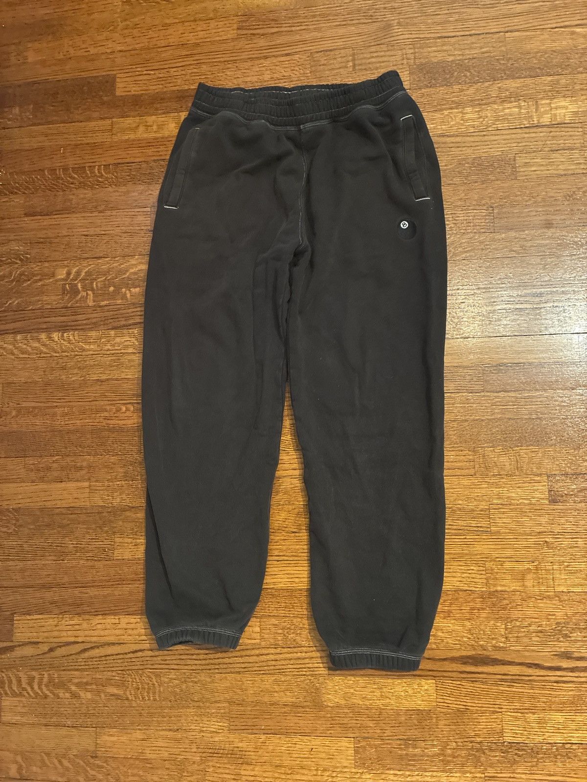 Stussy Stussy Black 8ball Sweatpants Size US 31 - 1 Thumbnail