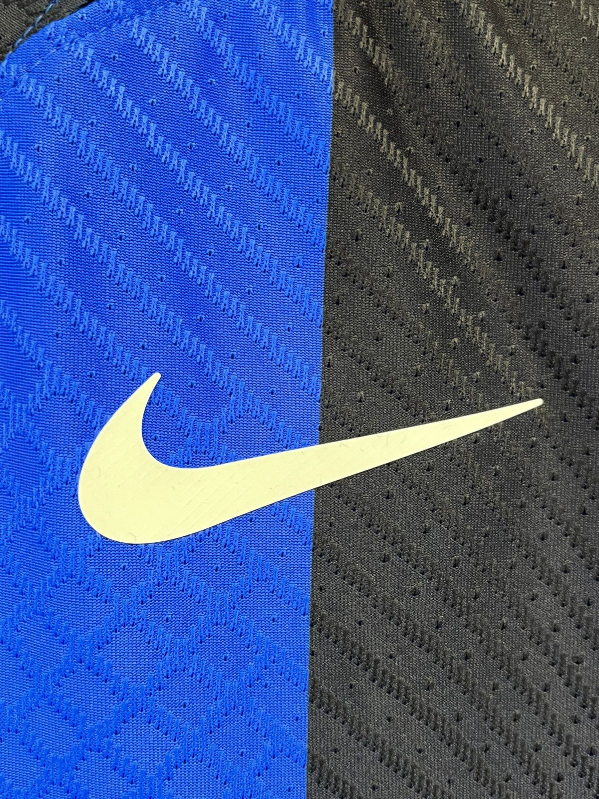 Nike AUTHENTIC Inter Milan 2022 2023 home soccer kit jersey Size US L / EU 52-54 / 3 - 5 Thumbnail